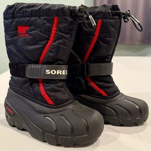 Sorel Winter Boots Boys 13 Girls Snow Flurry Insulated Removable Liner Black Red